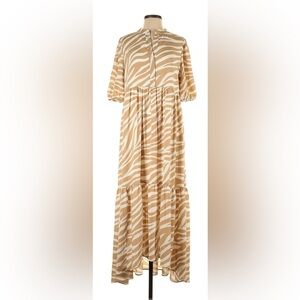 Ann Taylor XSP hi low lined maxi dress half sleeve cream and tan zebra print
